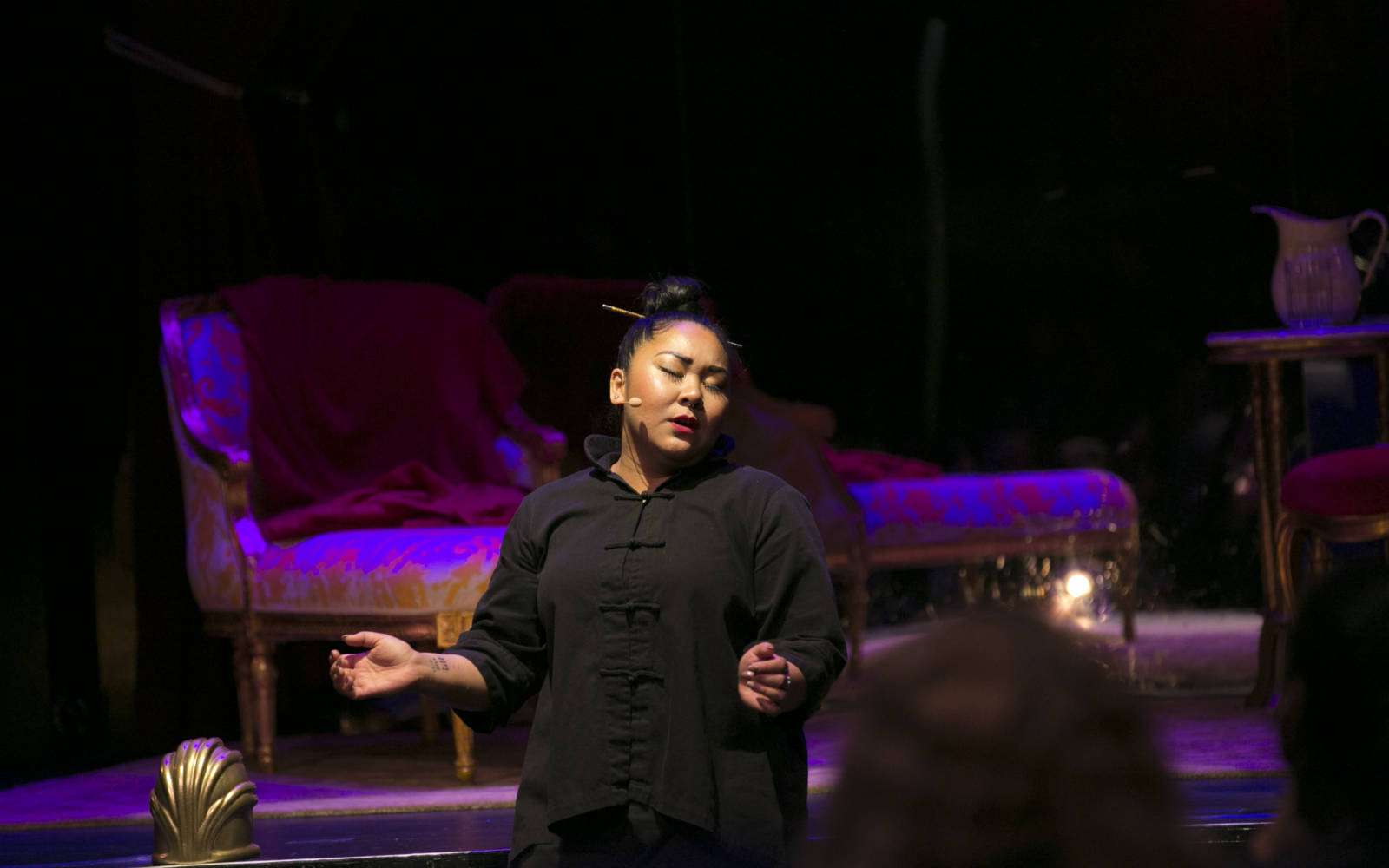 Sara Porkalob in Dragon Lady (2018).